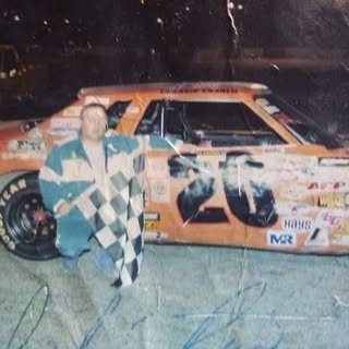 Profile Picture of Charles Putzer (@chargincharlie) on Instagram