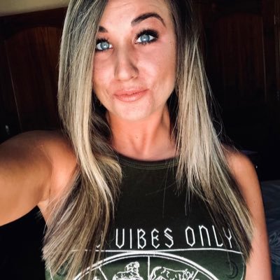 Profile Picture of Brooke Warner (@brookejwarner) on Twitter