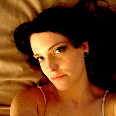 Profile Picture of Jodi Dunham (@missjaksin) on Twitter