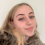 Profile Picture of lilyschneidermann (@lilyschneidermann) on Instagram