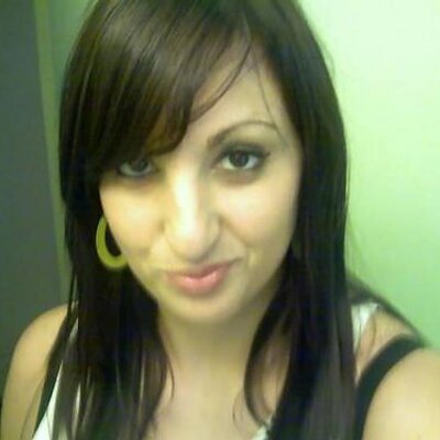 Profile Picture of Leah Weinstein (@tenancioustease) on Twitter