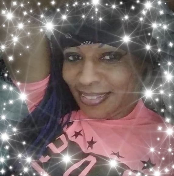 Profile Picture of Supree Purinton (@supreepurinton) on Poshmark