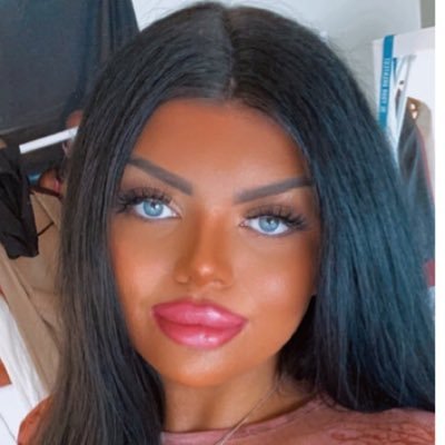 Profile Picture of Chloe Morris (@xChloemorrisx) on Twitter