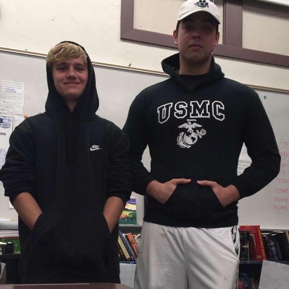 Profile Picture of Dominick Thornton (@dominickt12) on Poshmark