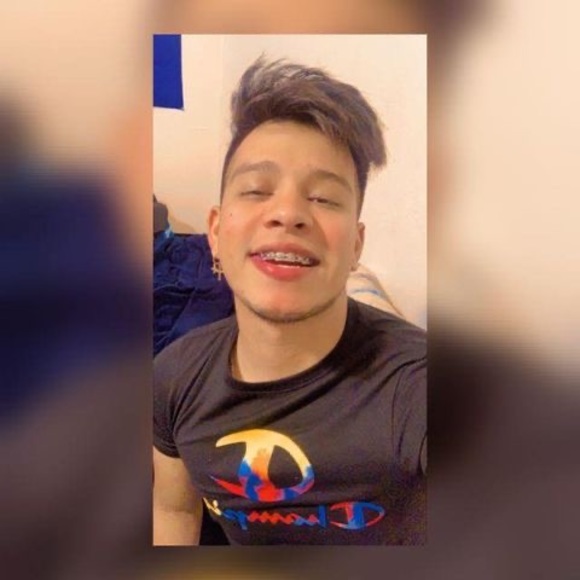 Profile Picture of Javier Diaz (@javierdiaz2014p) on Poshmark