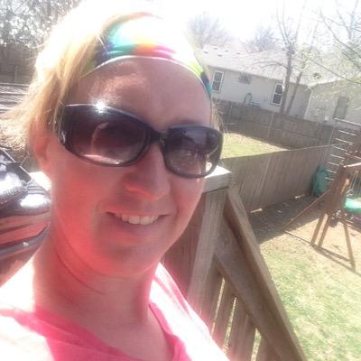 Profile Picture of Amy Eastep Thornburg (@amyeastep) on Twitter