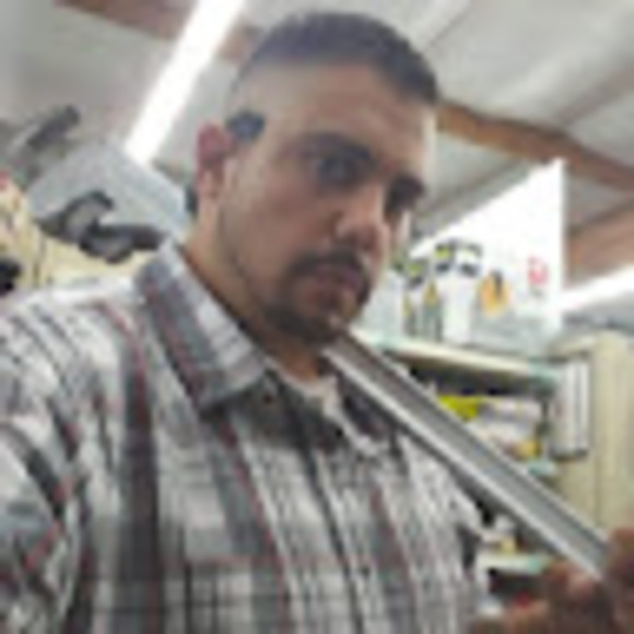 Profile Picture of Jake Goodman (@jakegoodman142) on Poshmark