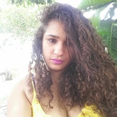 Profile Picture of Linda Oliveira (@lindaoliveira17) on Twitter