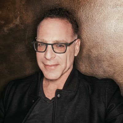 Profile Picture of Steve Schnur (@schnur) on Twitter