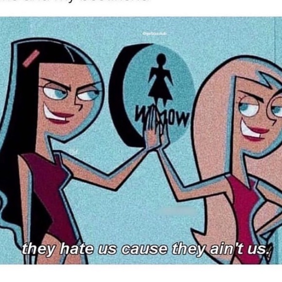 Alexa Cassolato - Poshmark Profile Picture of Alexa Cassolato (@alexa_cassolato) on Poshmark