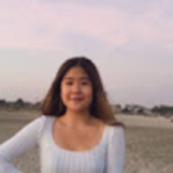 Profile Picture of Coty Chen (@cotychen) on Poshmark