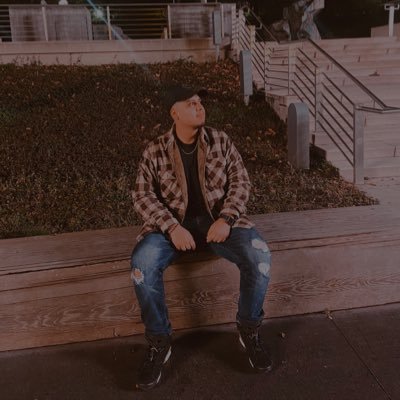 Profile Picture of Ivan Corro (@IvanCorro9) on Twitter