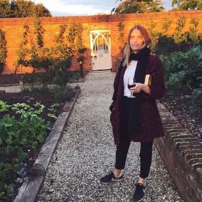 Profile Picture of Samantha Hooper Gill (@sam_shooper) on Twitter