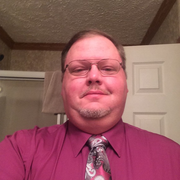 Profile Picture of Brent Clark (@cntryboy) on Poshmark