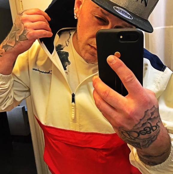 Profile Picture of Jesse Mcguire (@jessejmcguire) on Poshmark