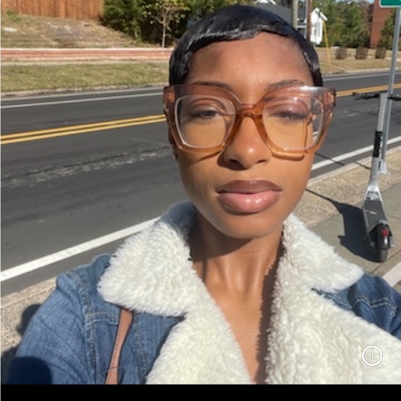Profile Picture of Andreanna Daye (@princessx_anna) on Poshmark