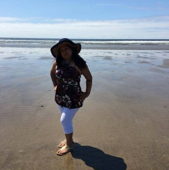 Profile Picture of Lucely Garcia (@luceligarcia001) on Poshmark