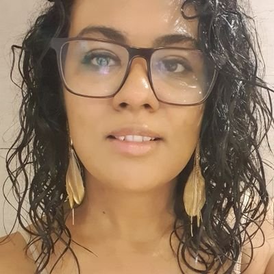 Profile Picture of Jaqueline De Oliveira (@JaquieO_) on Twitter