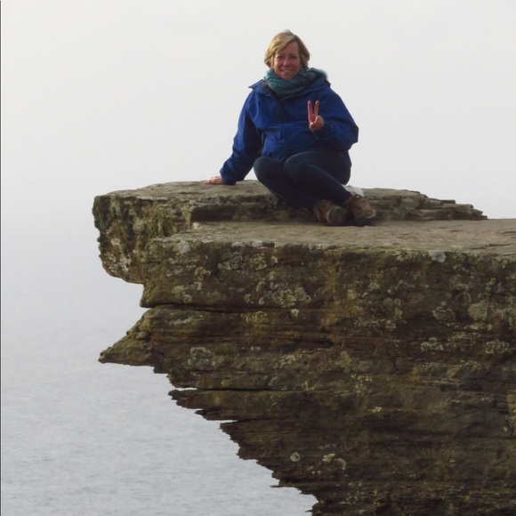 Linda Nitzel - Poshmark Profile Picture of Linda Nitzel (@linnitz) on Poshmark