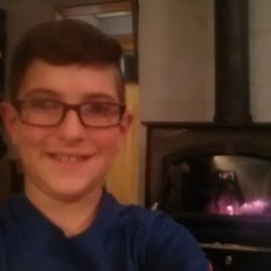 Profile Picture of Luke Stout (@LukeStoutVLOG) on Twitter