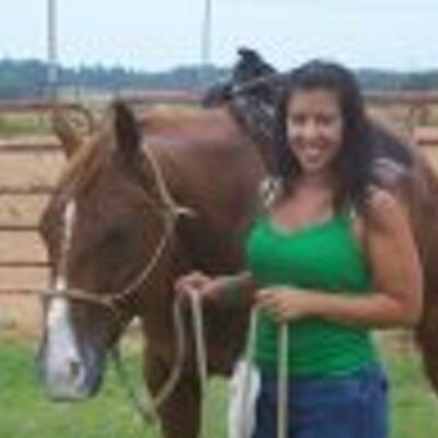 Profile Picture of Heather Browne (@browneinnc) on Twitter