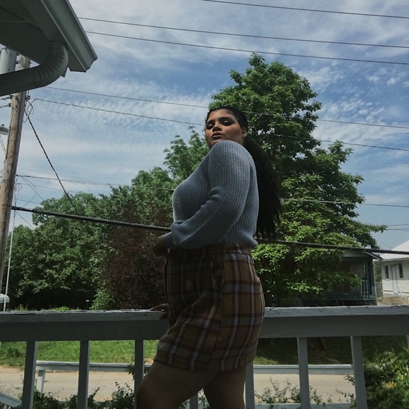 Profile Picture of Airrial Tutton (@airrialt) on Poshmark