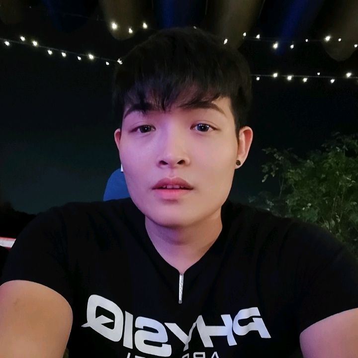 Profile Picture of Adam Koh (@manslut53698) on Tiktok