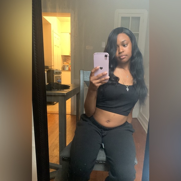 Profile Picture of Kyla Destyni (@kyladestyni) on Poshmark