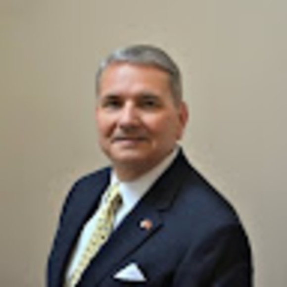 Profile Picture of Jimmy Oaks (@jimmyoaks) on Poshmark