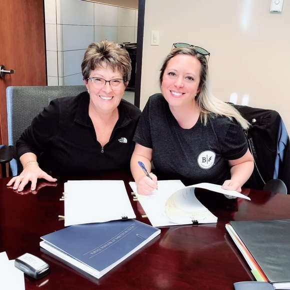 Profile Picture of Candice Gilbert (@candice_gilbert) on Poshmark