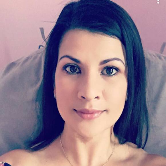 Profile Picture of Adriana Cadena (@ladiaz98) on Poshmark