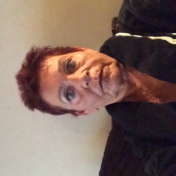 Profile Picture of Jo Ash (@jash331) on Poshmark