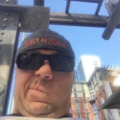 Jeffrey Pifer - Twitter Profile Picture of Jeffrey Pifer (@PiferPifer) on Twitter