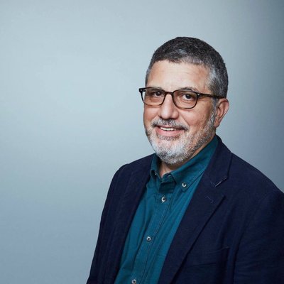 Profile Picture of Peter Valdes-Dapena (@PeterDrives) on Twitter