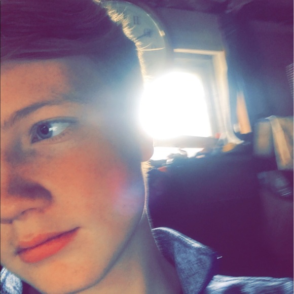 Profile Picture of Brady Blank (@blank_406) on Poshmark