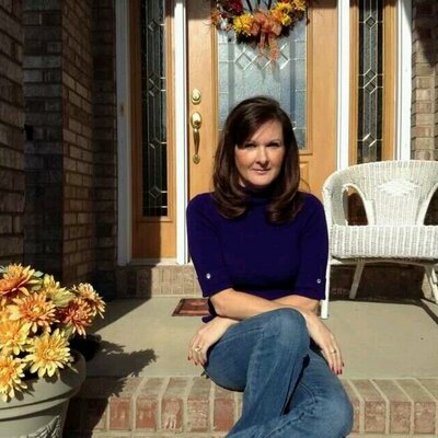 Profile Picture of Cherie Davidson (@cheried2davison) on Twitter