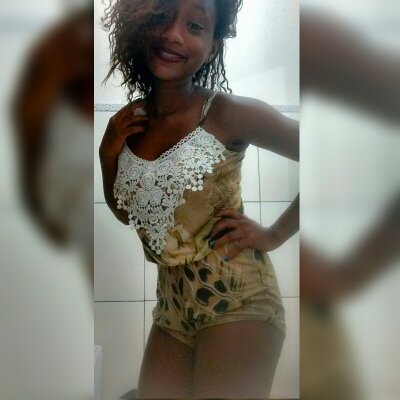 Profile Picture of Bianca Swift (@BiaSwift5) on Twitter