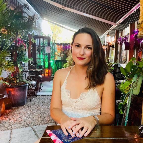 Profile Picture of Pauline Jeanneau (@pauline39360) on Poshmark