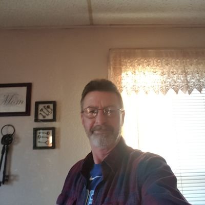 Profile Picture of Terry Holmes (@terryholmes5) on Twitter