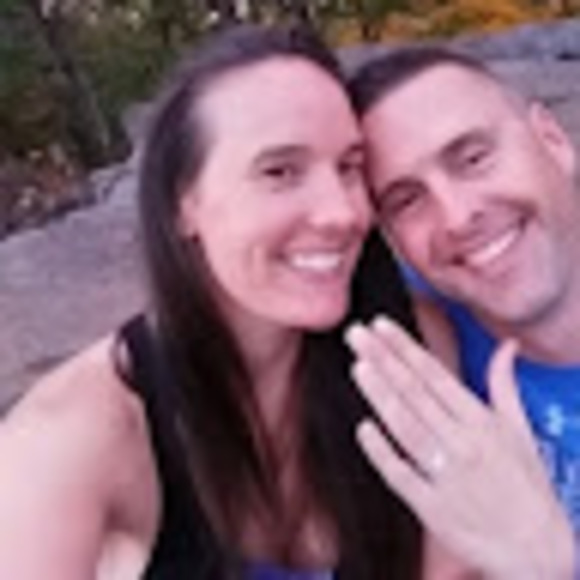 Profile Picture of Christopher Valerie (@chefvalclt) on Poshmark