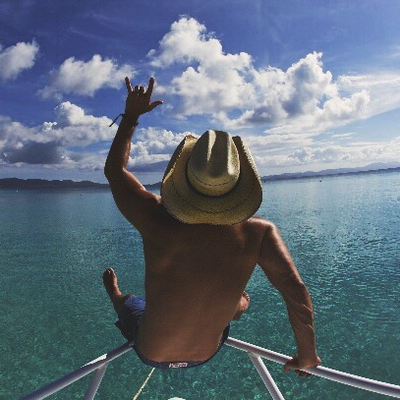 Profile Picture of Kenny Chesney (@kennychesney) on Twitter