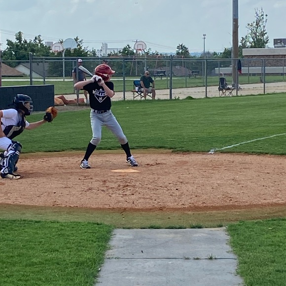 Profile Picture of Drew Reynolds (@thedrewreynolds) on Poshmark