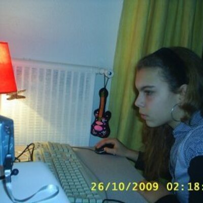 Profile Picture of Eva Benoit (@eva83200) on Twitter