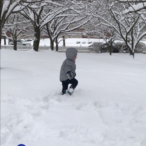 Profile Picture of Nour Al (@na31883) on Poshmark