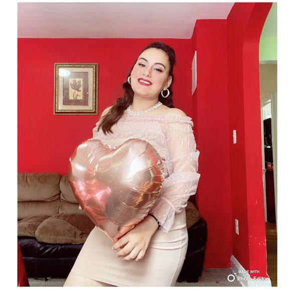 Profile Picture of Mayal Sosa (@mayalsosa) on Poshmark