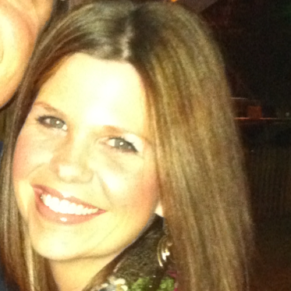 Profile Picture of Karli Sitton (@ksitton) on Poshmark