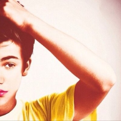 Profile Picture of Justin Biebb♔ (@StrawJerry_) on Twitter