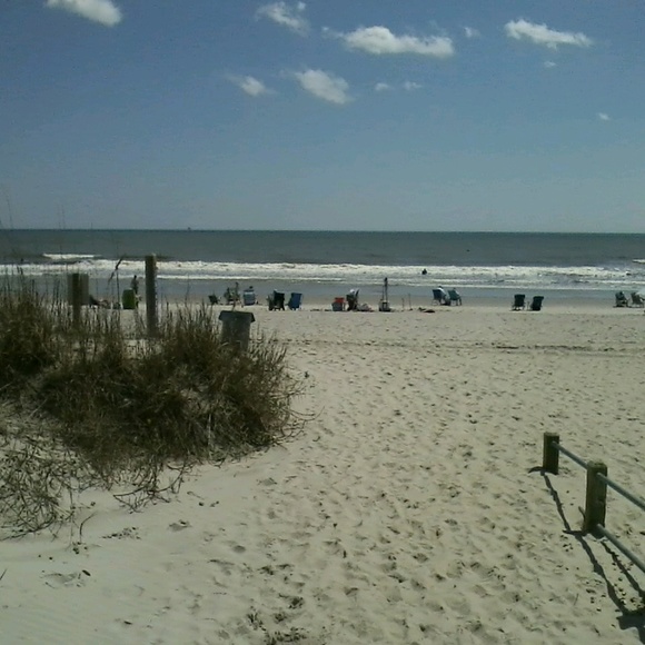 Profile Picture of Doris Ross (@feet77) on Poshmark