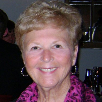 Profile Picture of Carole Seabolt-Horne (@tchschool) on Twitter