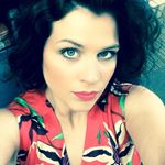 Profile Picture of Iris (@iris.menard) on Instagram